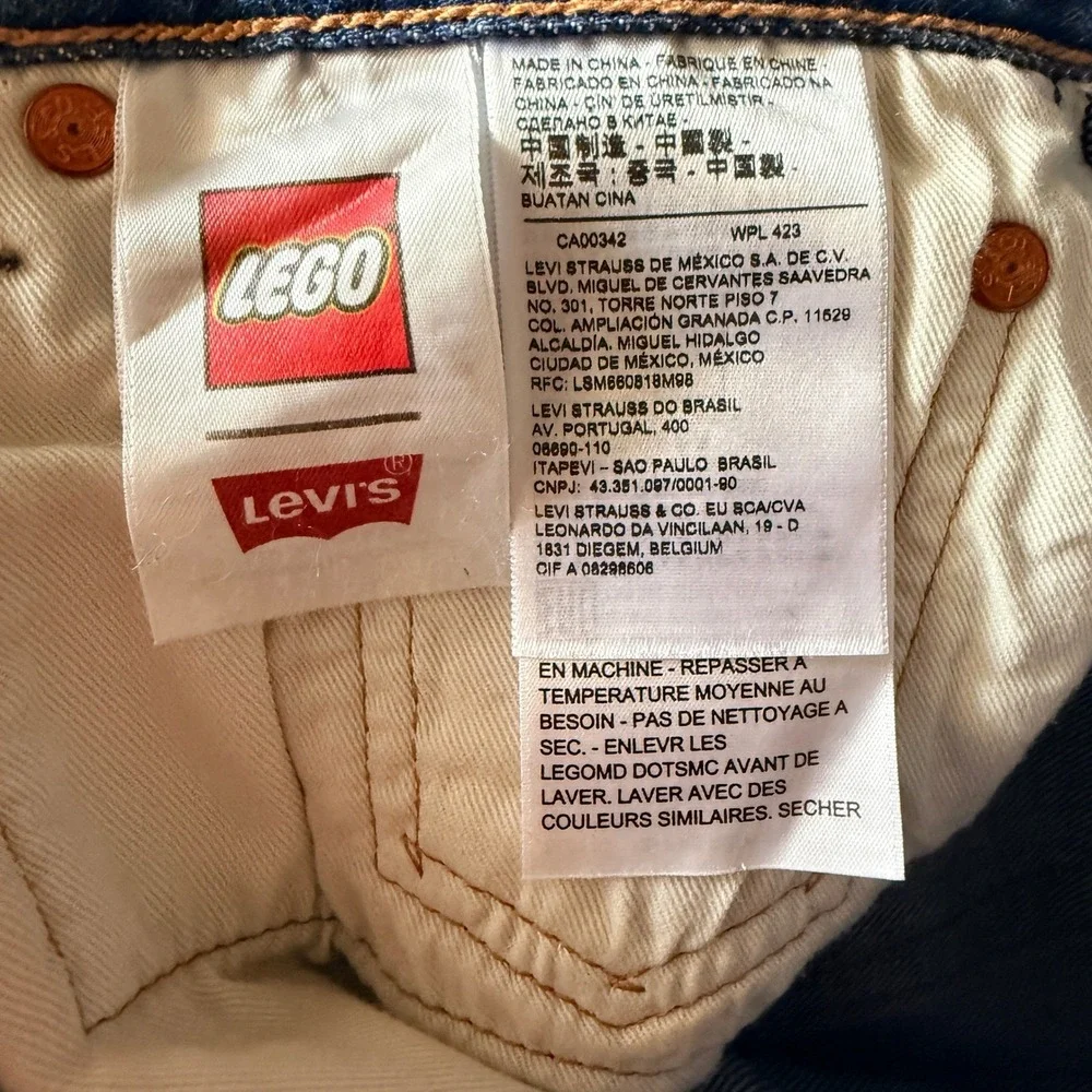 Levi's x LEGO Mens 501 '93 Straight Fit Denim Modified Jeans,Light Wash,  29x30